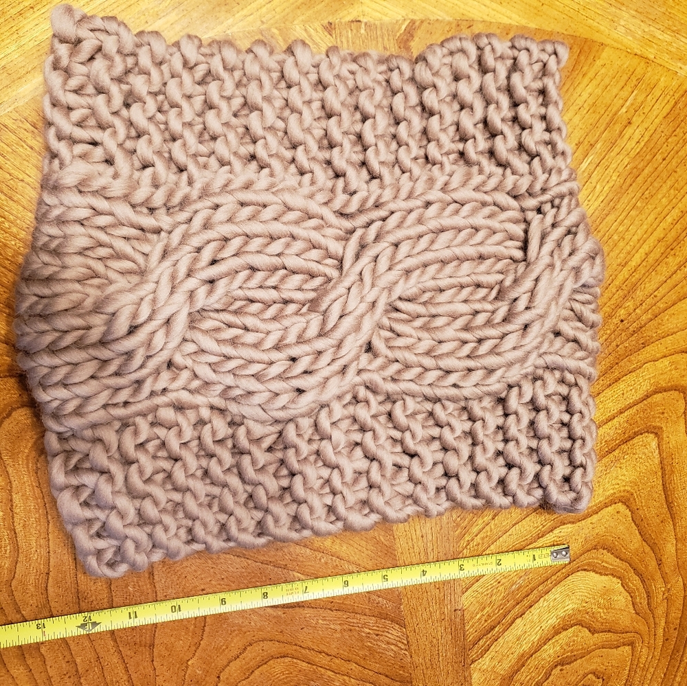 Custom made Pure wool Snood - Picture 5 of 5